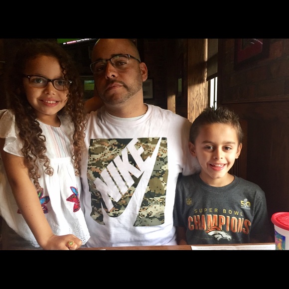 Meet the Posher - Picture 5 of 8